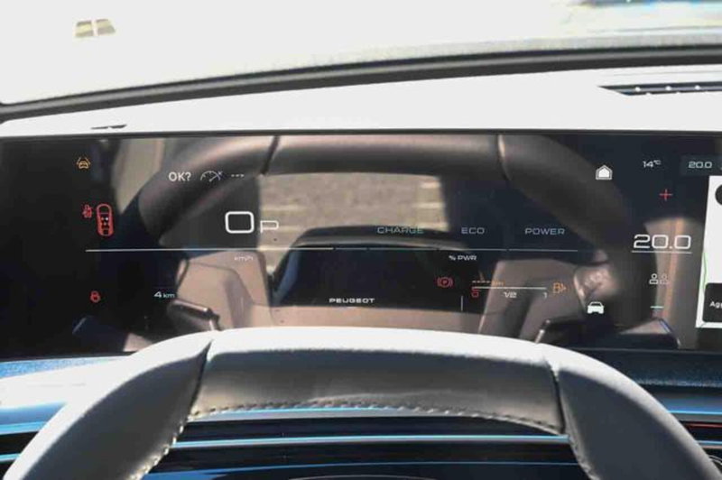 Peugeot 3008 nuova a Torino (17)