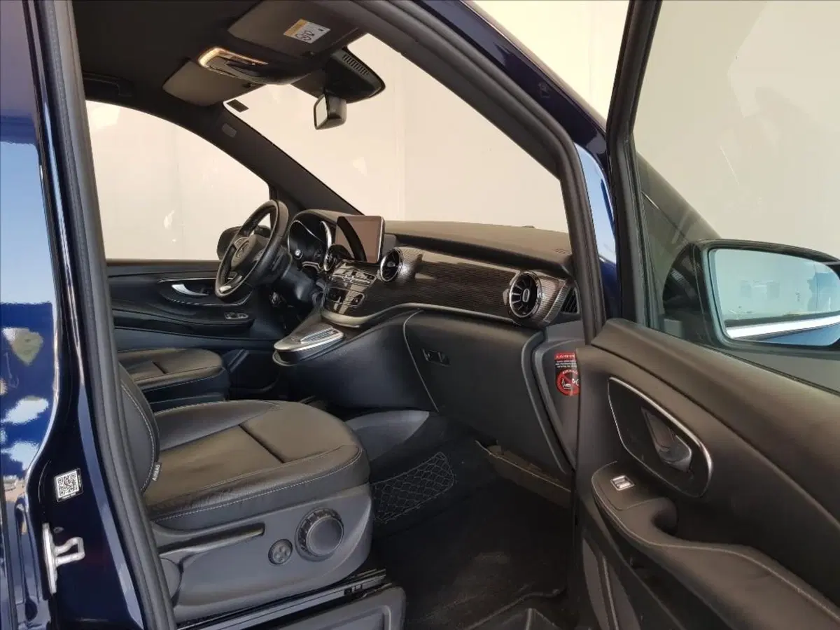 Mercedes-Benz Classe V usata a Lucca (10)