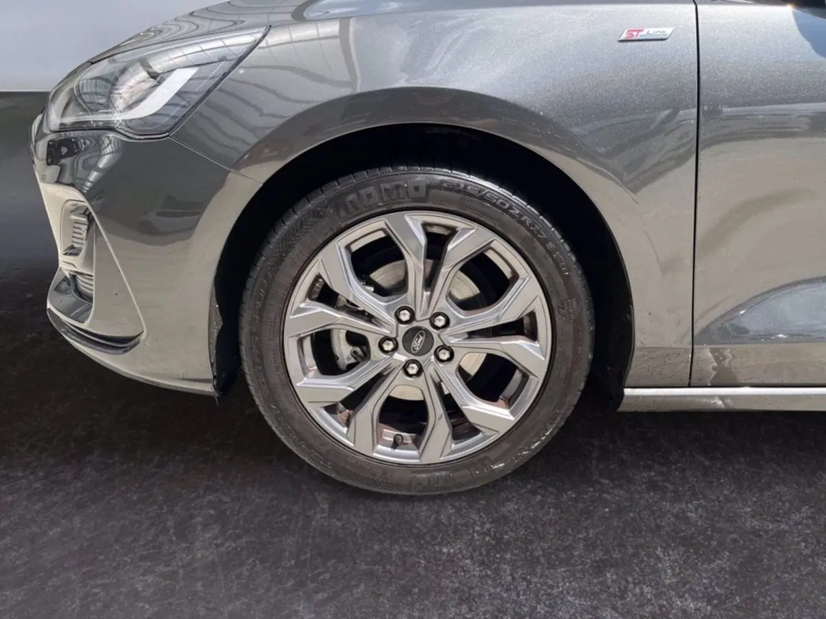 Ford Focus usata a Milano (10)