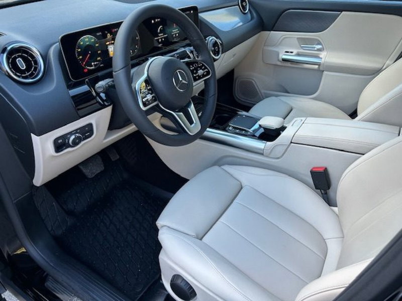 Mercedes-Benz GLA SUV usata a Potenza (11)