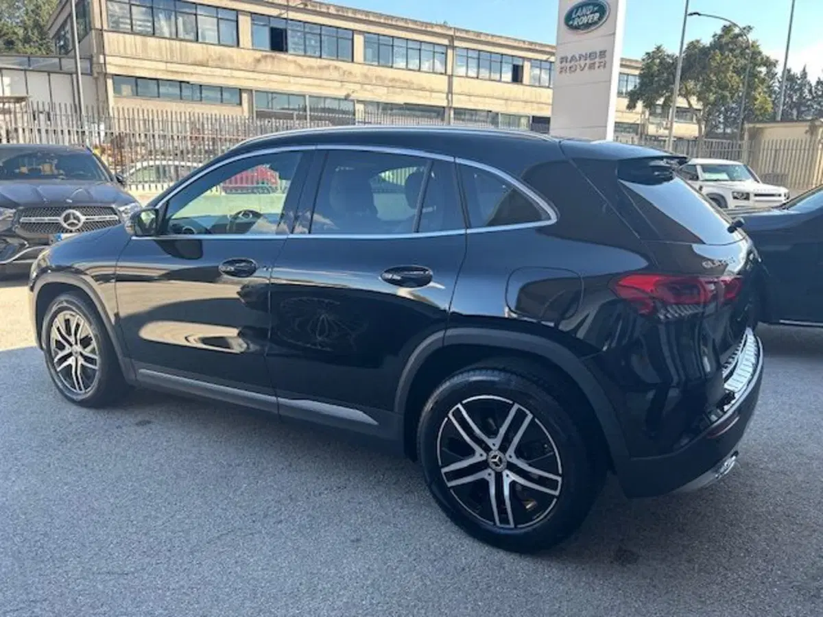 Mercedes-Benz GLA SUV usata a Potenza (5)