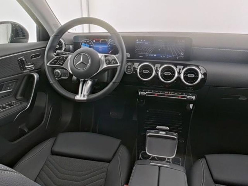 Mercedes-Benz Classe A usata a Milano (8)