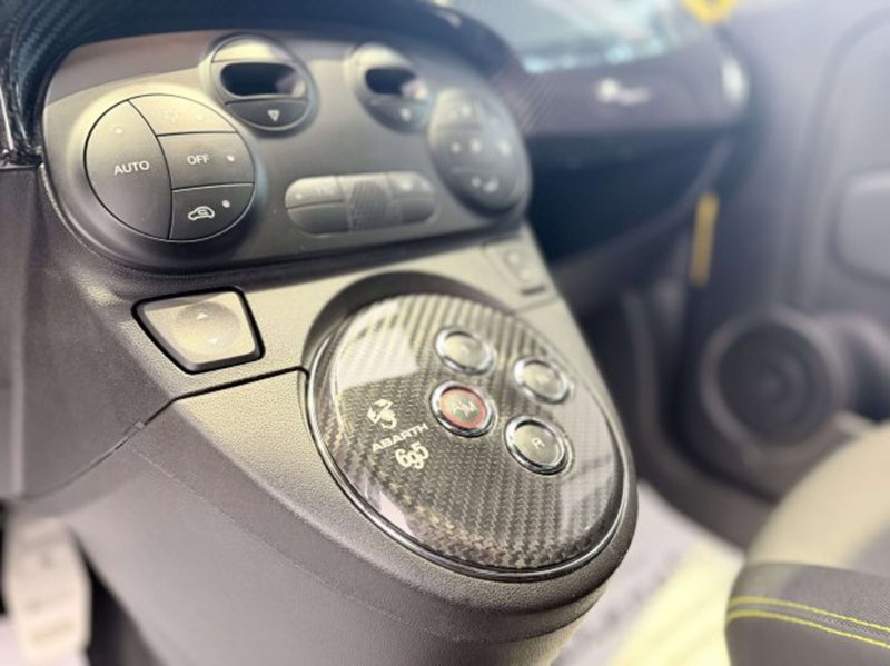 Abarth 695 usata a Torino (10)