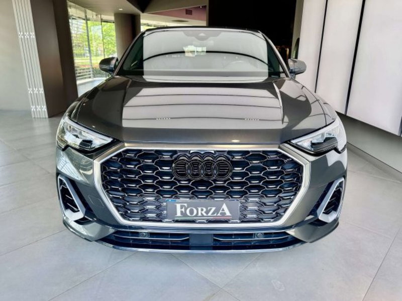 Audi Q3 Sportback usata a Torino (2)