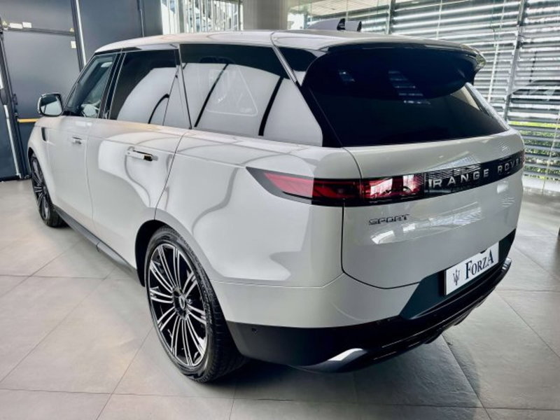 Land Rover Range Rover Sport usata a Torino (8)