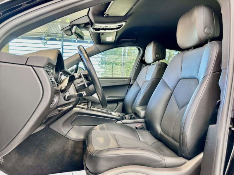 Porsche Macan usata a Torino (12)