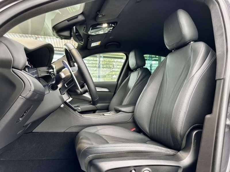 Maserati Grecale usata a Torino (10)