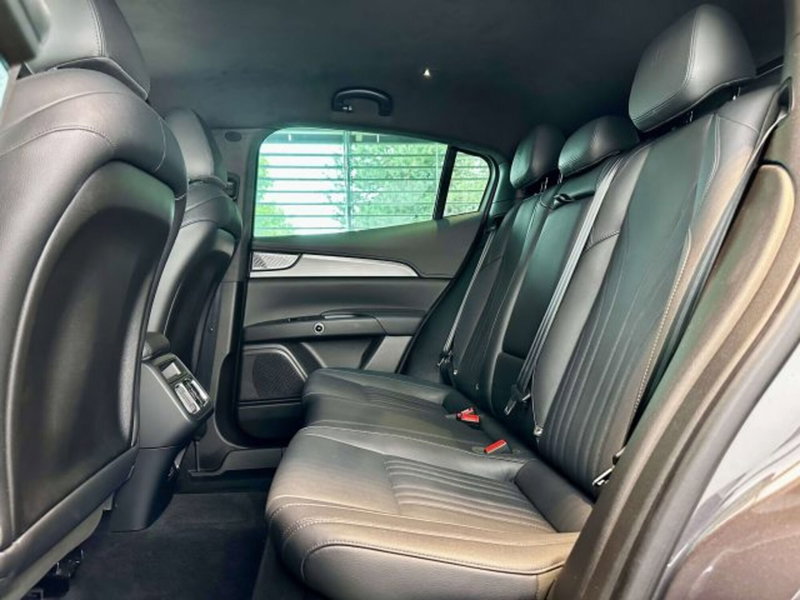 Maserati Grecale usata a Torino (11)