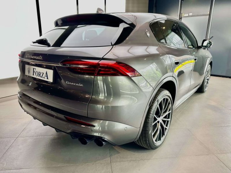 Maserati Grecale usata a Torino (6)