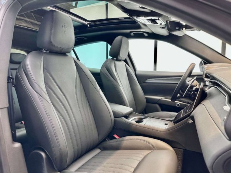 Maserati Grecale usata a Torino (13)