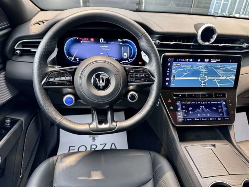 Maserati Grecale usata a Torino (14)