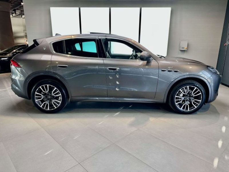 Maserati Grecale usata a Torino (5)