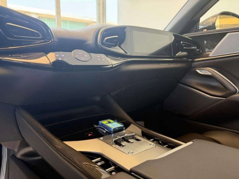 Ferrari Purosangue nuova a Torino (11)