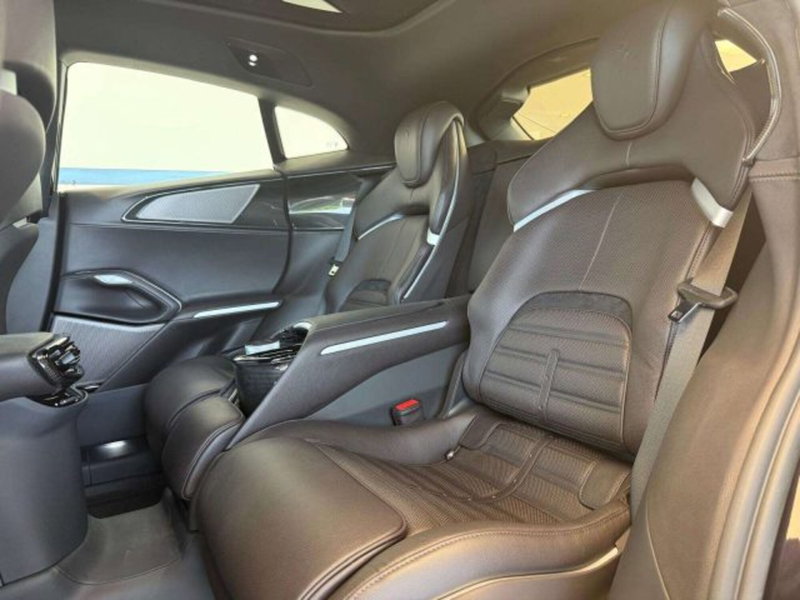 Ferrari Purosangue nuova a Torino (9)