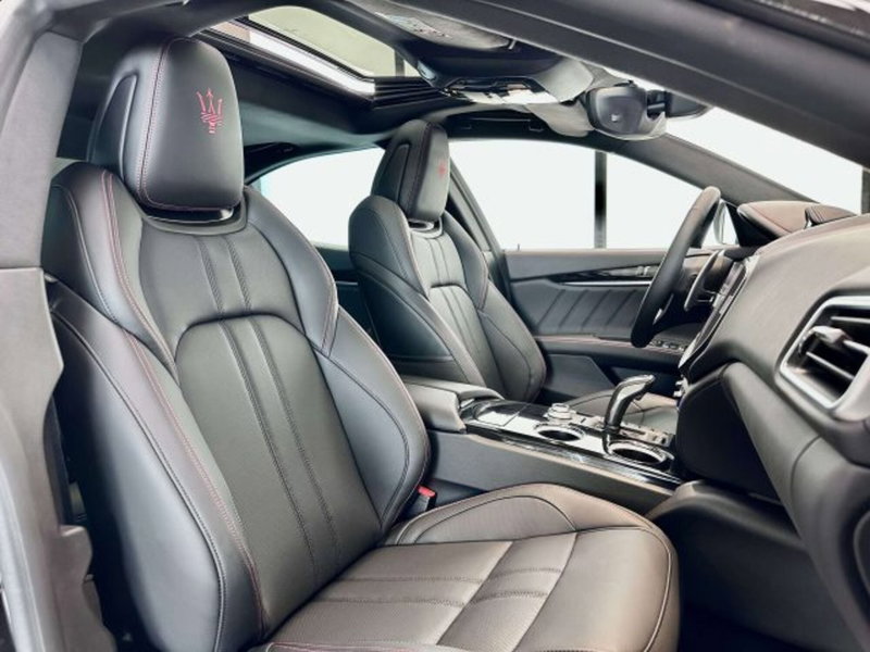 Maserati Ghibli nuova a Torino (14)