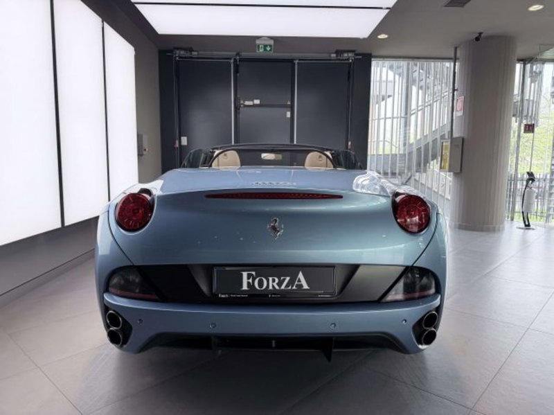 Ferrari California Spider usata a Torino (14)