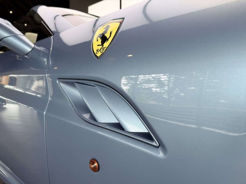Ferrari California Spider usata a Torino (9)