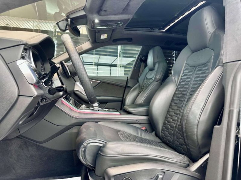 Audi RS Q8 usata a Torino (10)