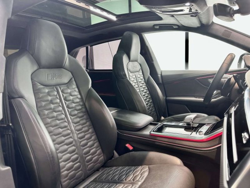 Audi RS Q8 usata a Torino (13)