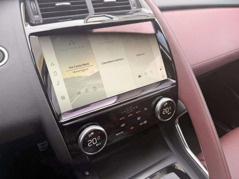 Jaguar E-Pace usata a Siena (14)