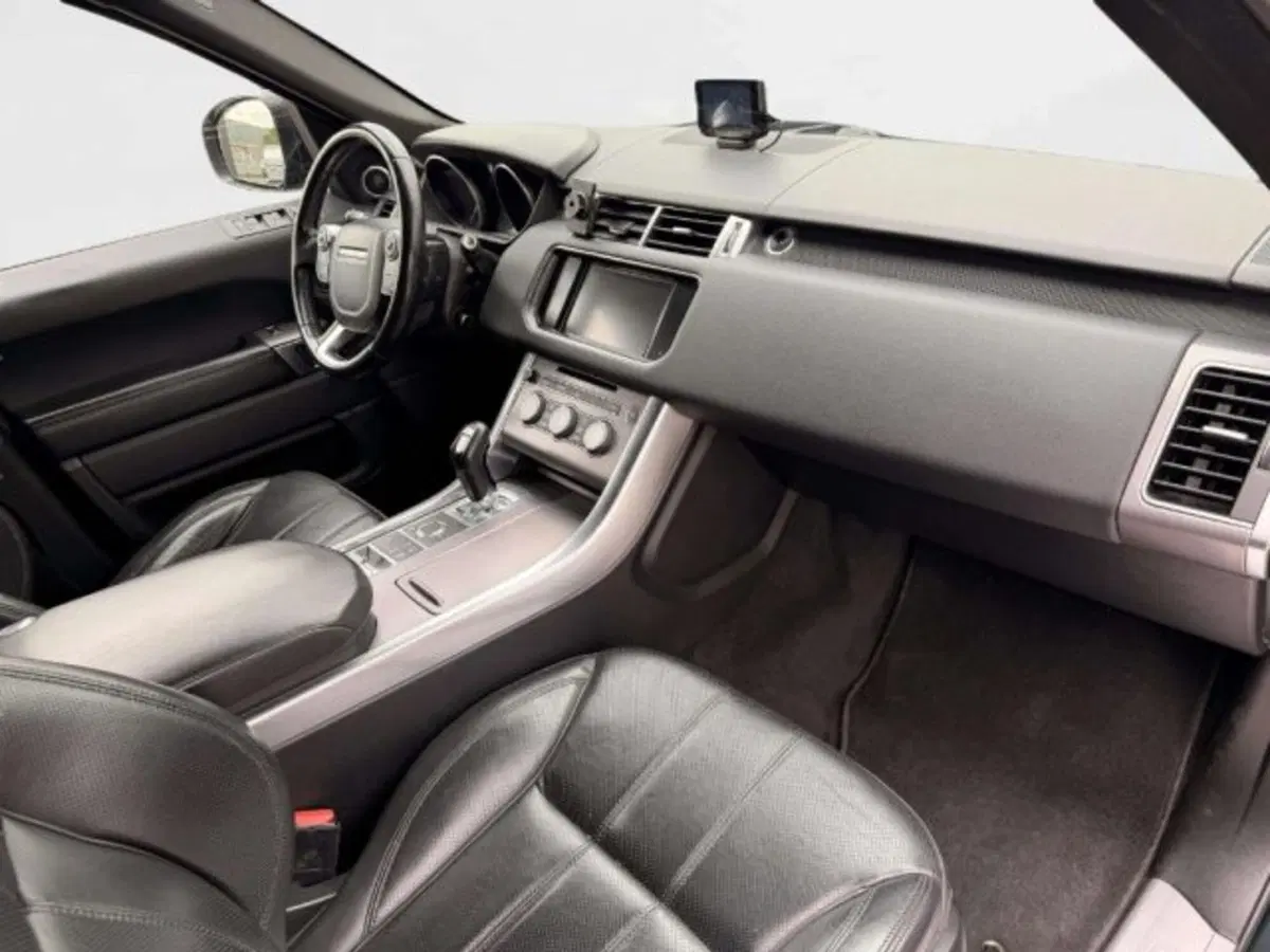 Land Rover Range Rover Sport usata a Siena (16)