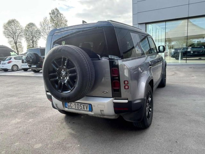 Land Rover Defender usata a Lucca (6)