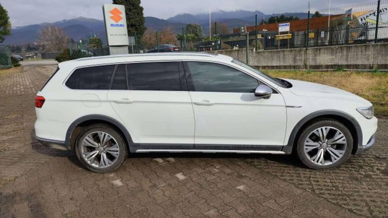 Volkswagen Passat Variant usata a Como (6)