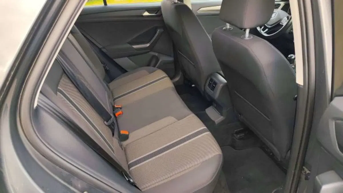 Volkswagen T-Roc usata a Como (8)