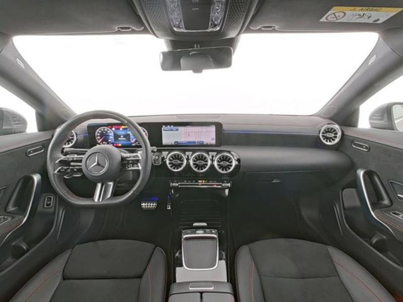 Mercedes-Benz CLA usata a Milano (4)