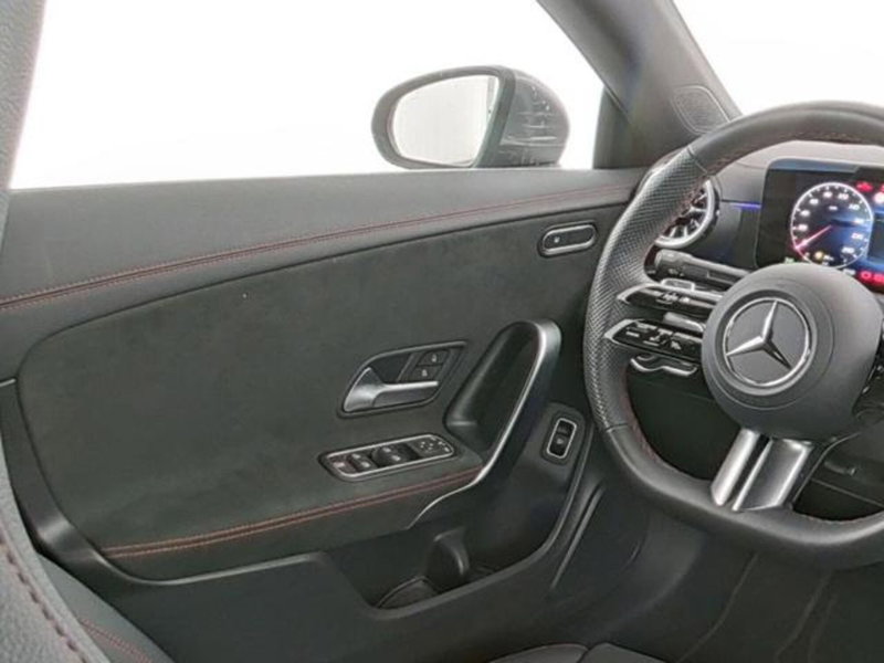 Mercedes-Benz CLA usata a Milano (6)