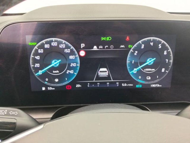 Kia Niro usata a Como (13)