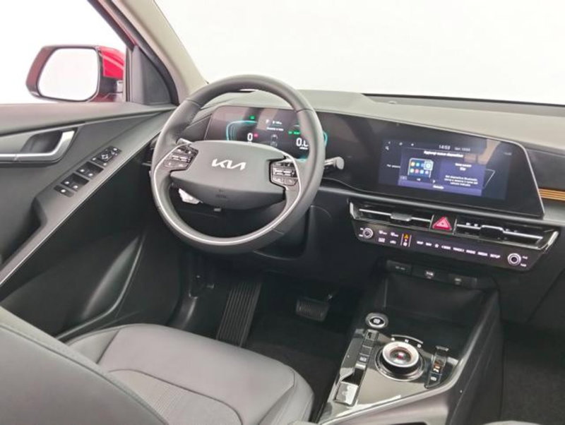 Kia Niro usata a Como (11)