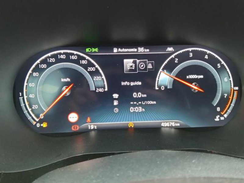 Kia XCeed usata a Como (12)