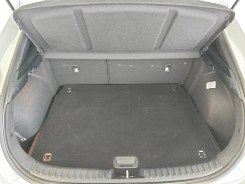 Kia XCeed usata a Como (18)