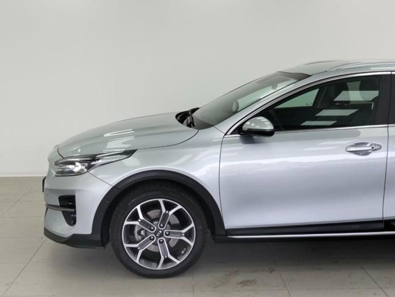 Kia XCeed usata a Como (8)