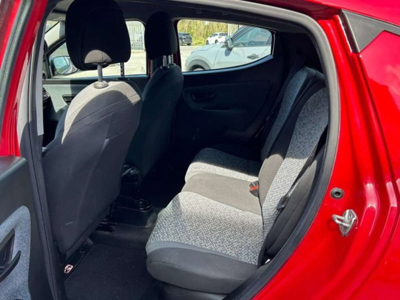 Lancia Ypsilon usata a Firenze (10)