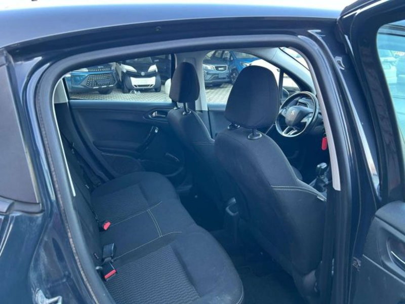 Peugeot 208 usata a Firenze (8)