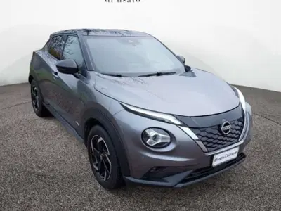 Nissan Juke 1.6 hev N-Connecta del 2023 usata a Empoli