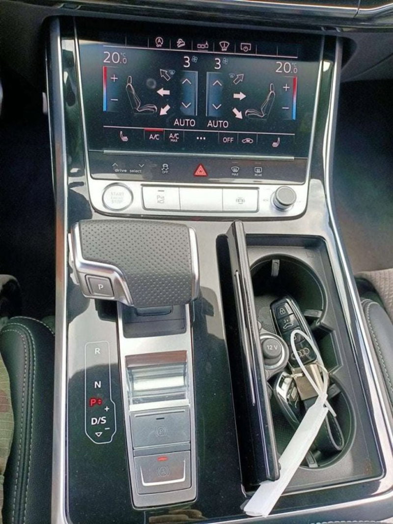 Audi Q7 usata a Firenze (11)