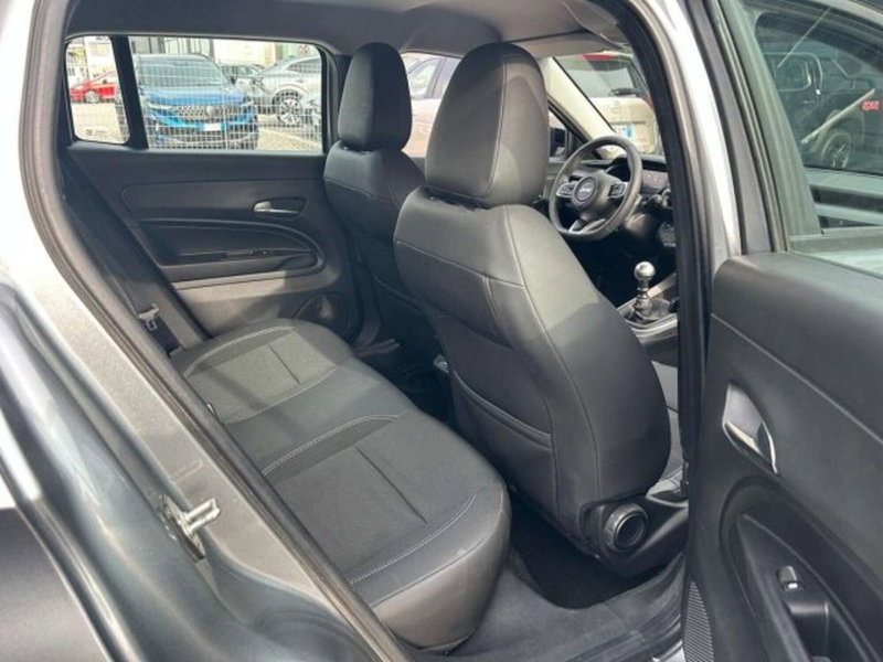 Jeep Avenger usata a Firenze (13)