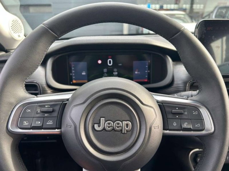 Jeep Avenger usata a Firenze (15)