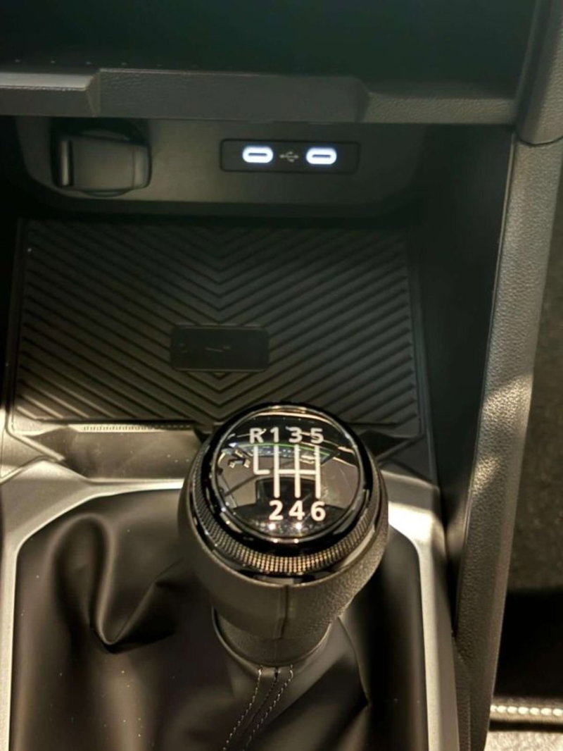 Dacia Bigster nuova a Firenze (15)