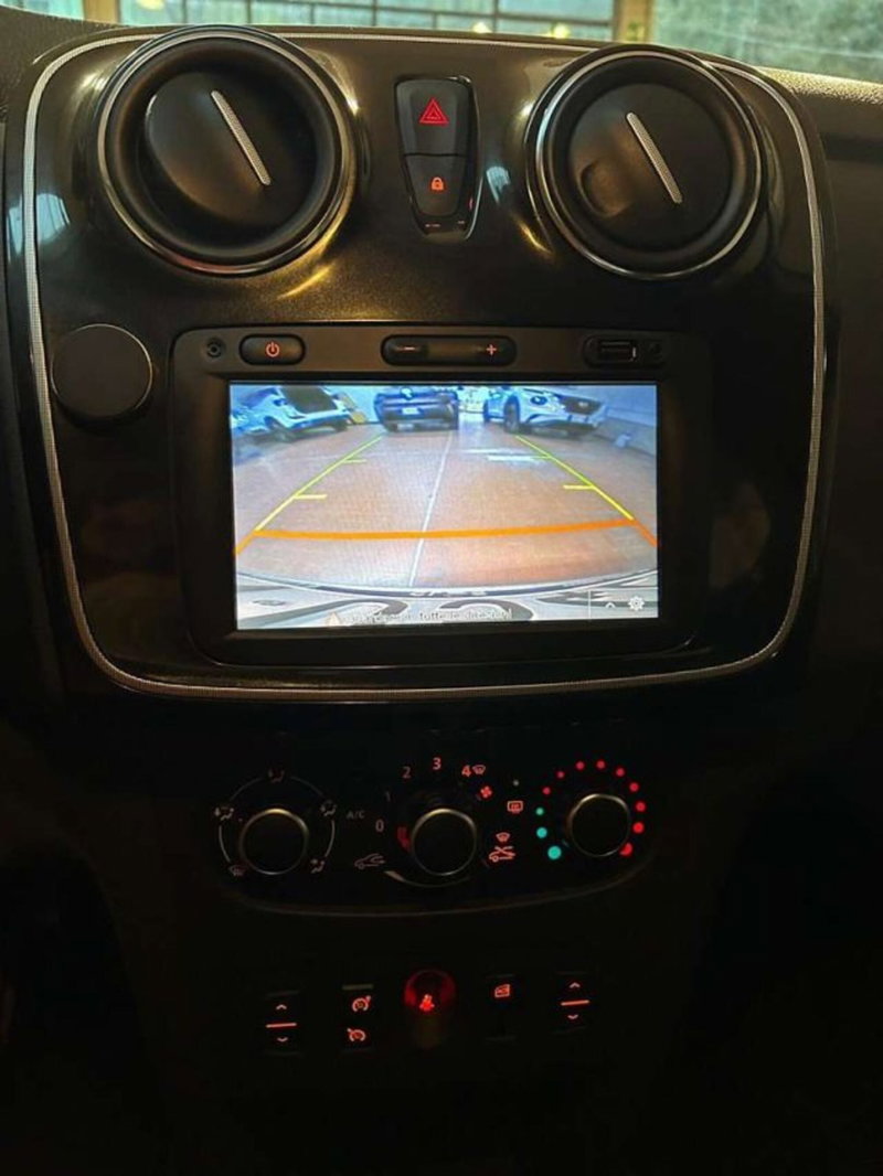 Dacia Sandero usata a Firenze (15)