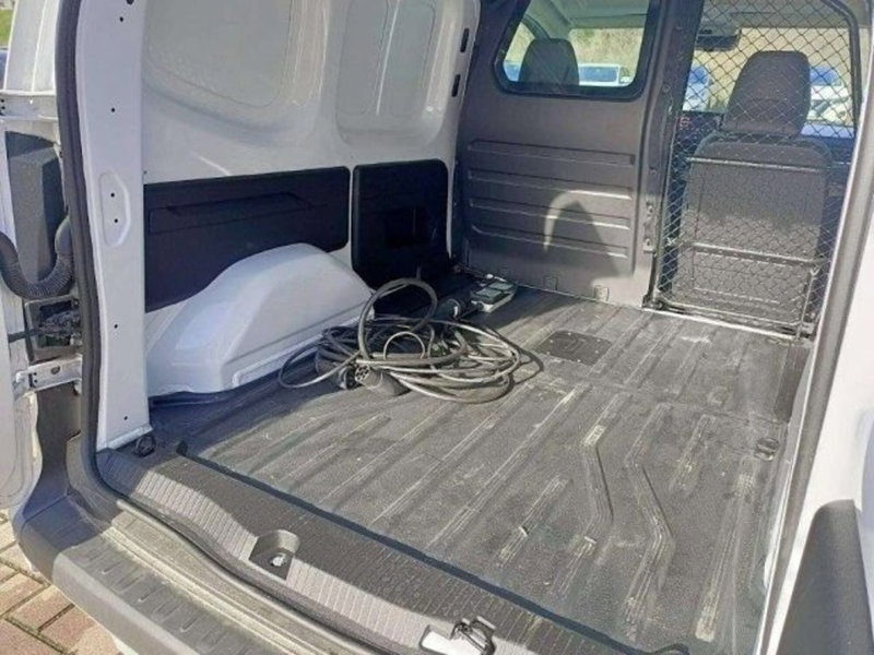 Nissan Townstar usata a Firenze (15)