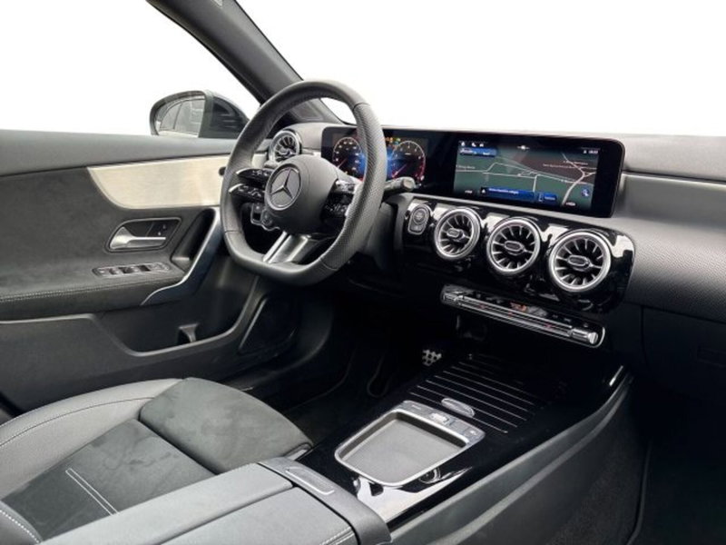 Mercedes-Benz Classe A usata a Bologna (15)