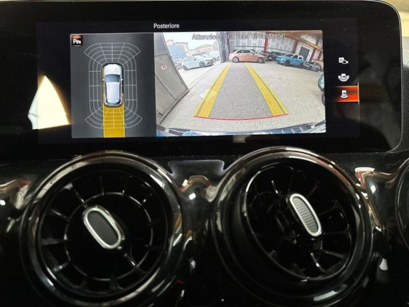 Mercedes-Benz GLA SUV usata a Bologna (12)