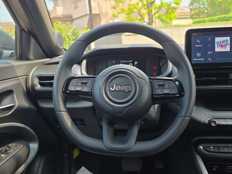 Jeep Avenger nuova a Monza e Brianza (13)