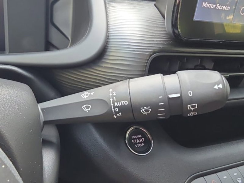 Jeep Avenger nuova a Monza e Brianza (15)