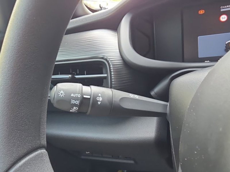 Jeep Avenger nuova a Monza e Brianza (16)