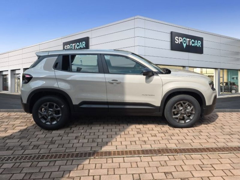 Jeep Avenger nuova a Monza e Brianza (4)